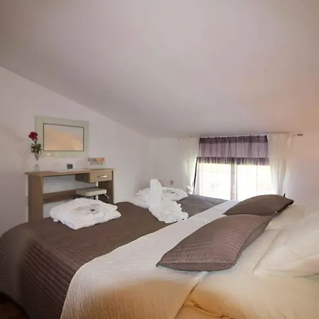 Apartment In Porec/istrien 36860