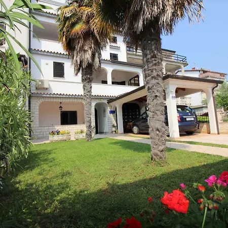 In Porec/istrien 36860 Apartment *
