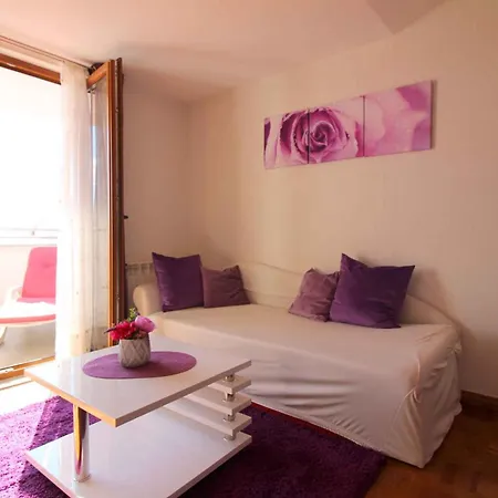 In Porec/istrien 36860 Apartment *